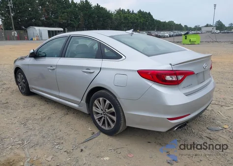 2015 Hyundai Sonata Sport z USA, uszkodzony, nr VIN 5NPE34AF7FH218715